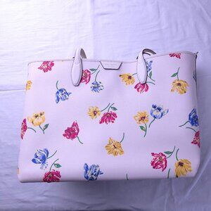 Kate Spade Carry All Tote